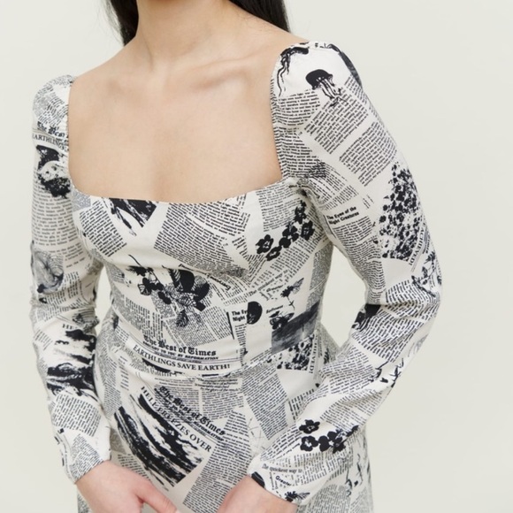REFORMATION Sigmund Newsprint Midi Dress 6 - Picture 4 of 10